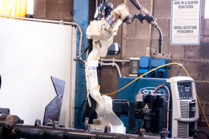 robot saldatore isola robotizzata saldatura Docomec
